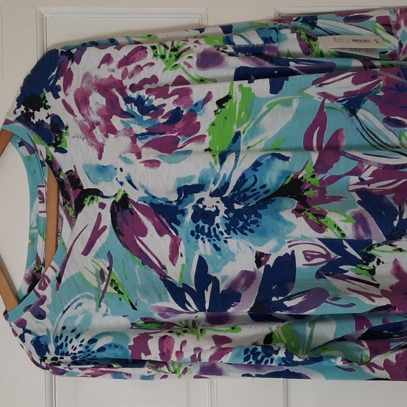 NWT WESTBOUND WOMAN PURPLE/BLUE FLORAL BLOUSE SZ 1X. - Picture 3 of 14